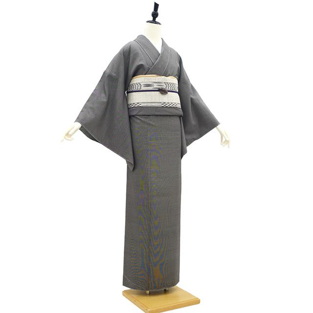 新古品】 本場久米島紬 着物 未使用 正絹 紬 沖縄県 手織り 草木染 泥