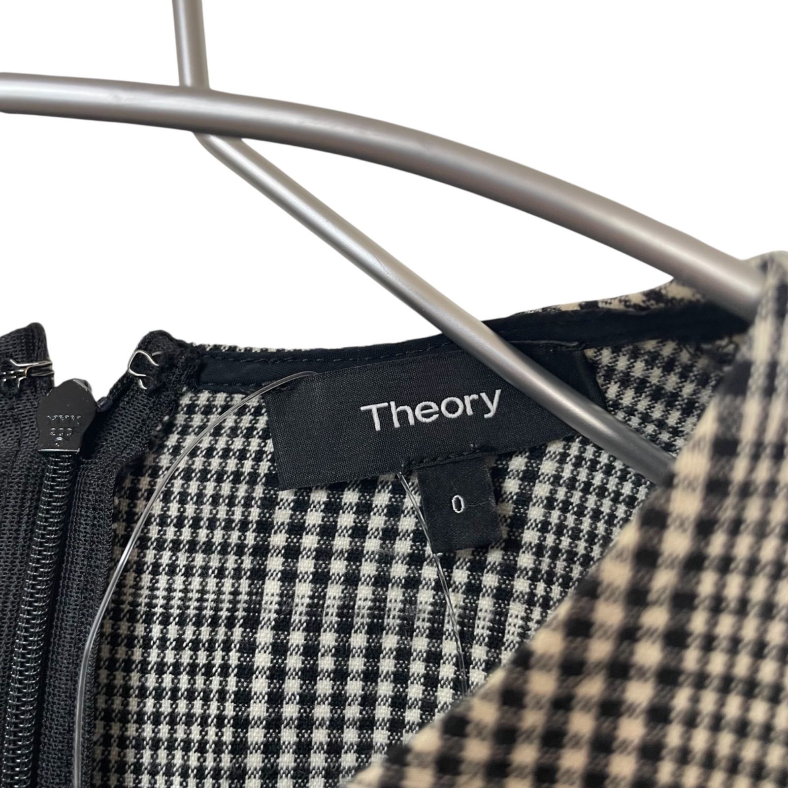 美品】theory グレンチェックトップス グレー 0【ZK78】 - メルカリ