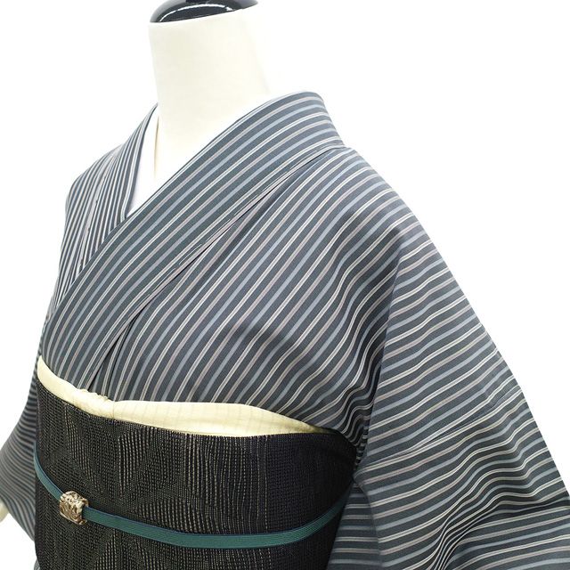 新古品】 夏物 本場大島紬 夏大島 着物 未使用 正絹 大島紬 単衣 縞 
