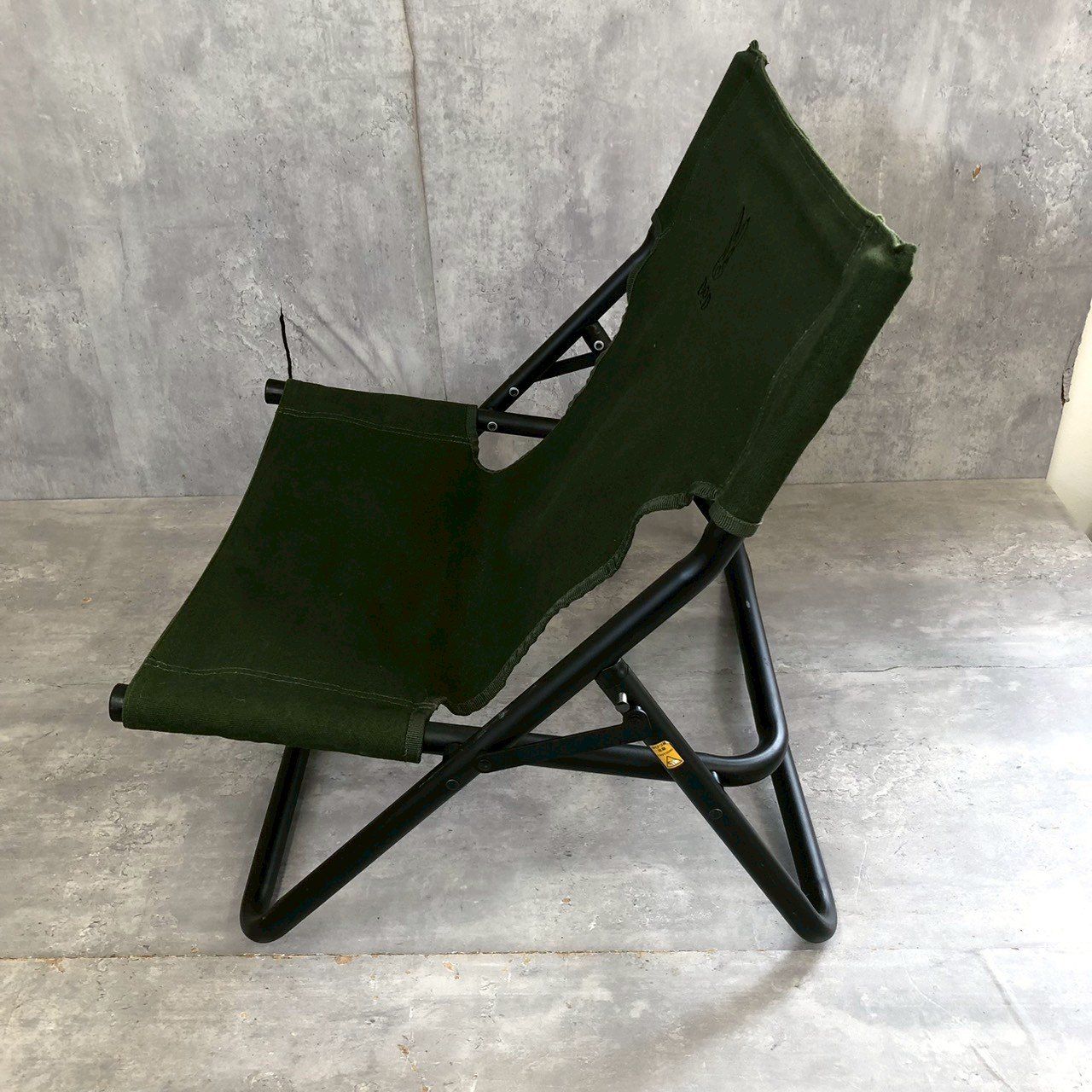 DOD タキビチェア C1-597 オリーブ 椅子 イス - メルカリ