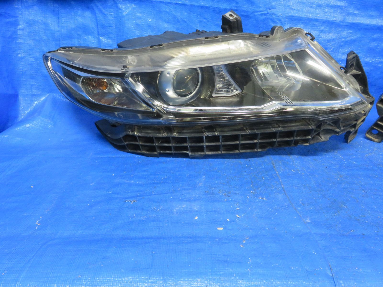 ☆SFC4876/点灯OK ホンダ オデッセイ RB3 RB4 純正 HID ヘッドライト