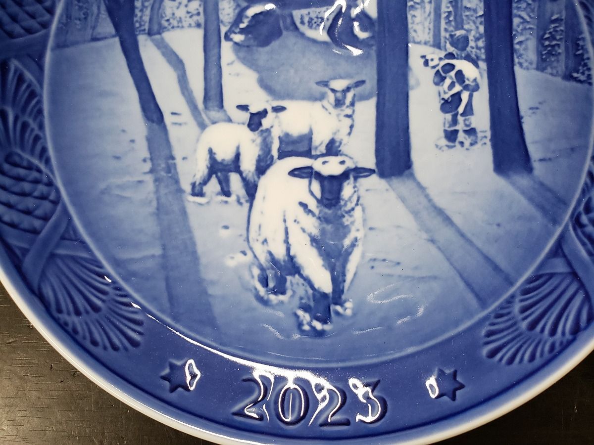 2023年 「森のクリスマス」 イヤープレート ロイヤルコペンハーゲン 北欧 2614H26】2023 ロイヤルコペンハーゲン イヤープレート JULETID I