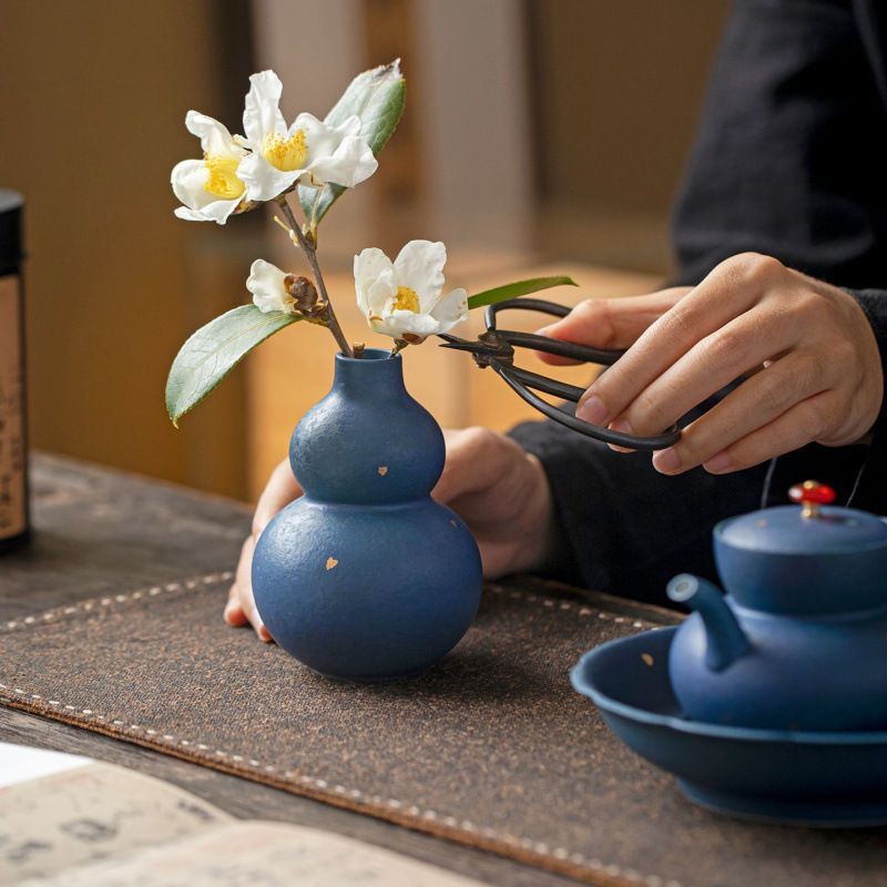 新品未使用 岩釉宝石金彩陶磁器瓢箪花器 インテリア小物 ミニ花瓶