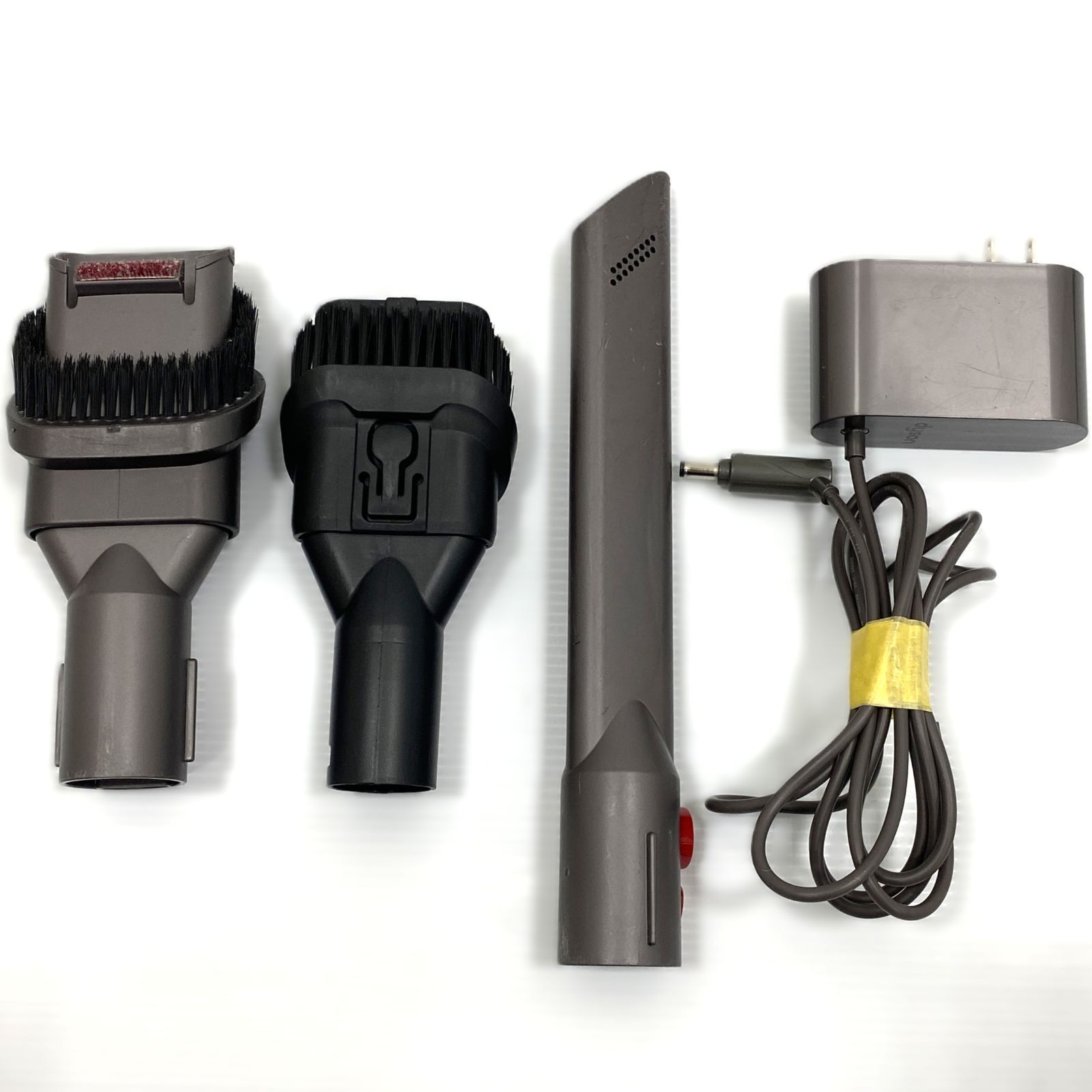 ジャンク品】Dyson コードレスクリーナー SV11 v7 ダイソン コードレス