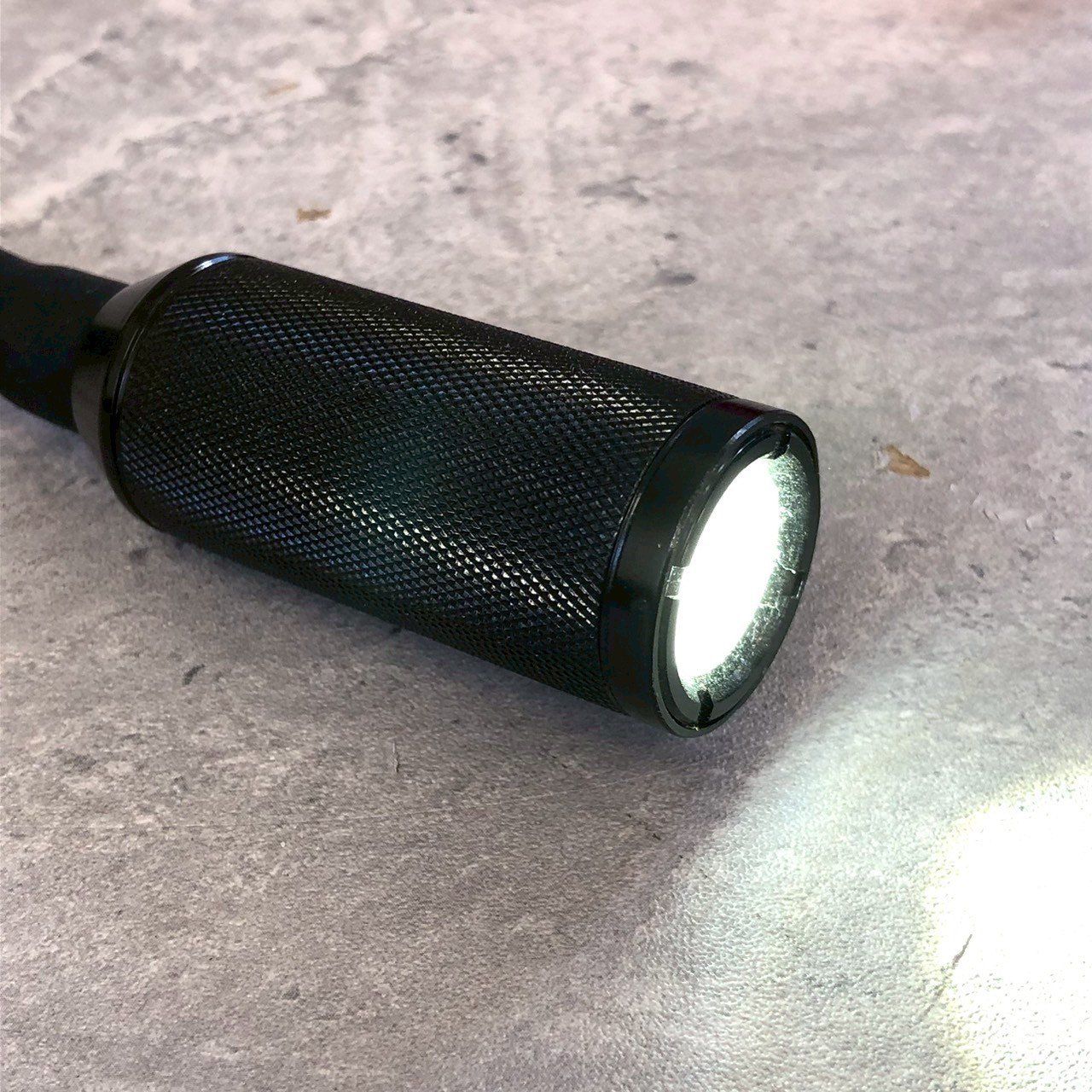  スナップオン ライト 懐中電灯 ハンディライト ライト ランタン