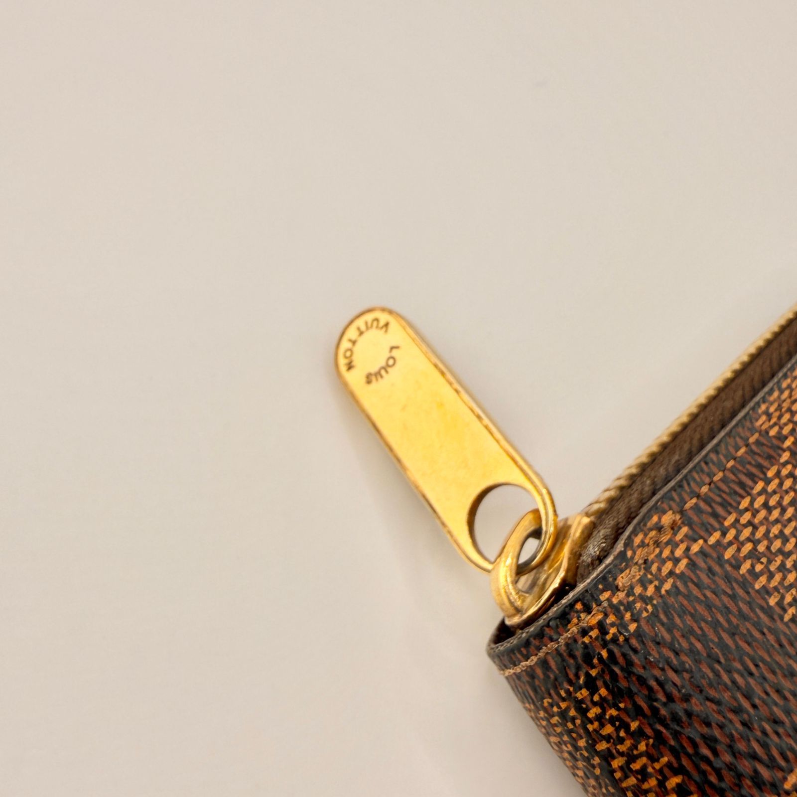 ルイヴィトン ラウンドファスナー長財布 N60015 ジッピーウォレット