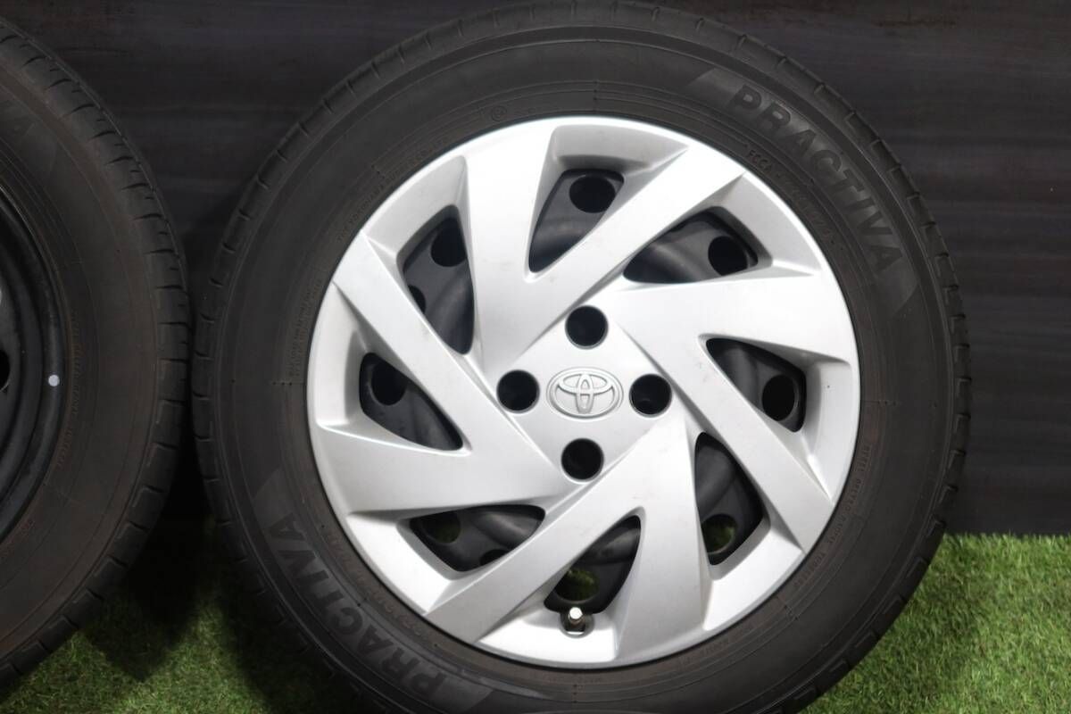 バリ溝/即納品＞ TOYOTA トヨタ アクア 純正 15in 5.5J +45 PRACTIVA