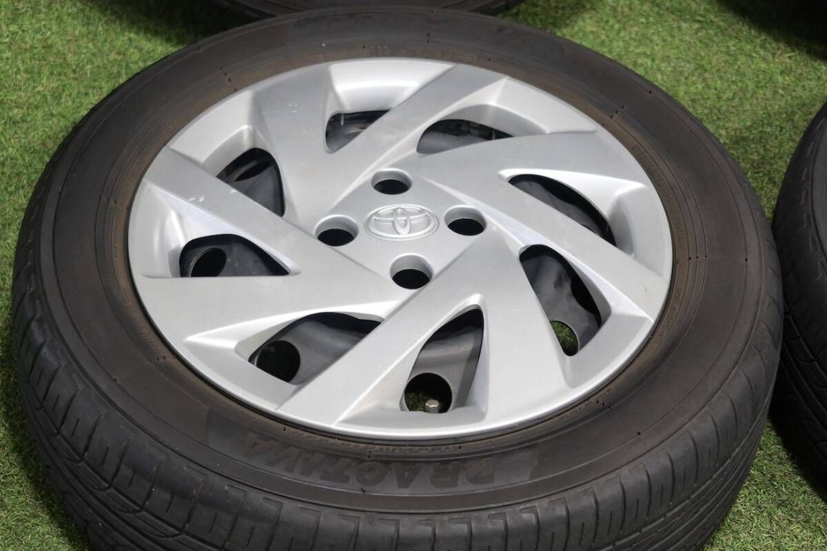バリ溝/即納品＞ TOYOTA トヨタ アクア 純正 15in 5.5J +45 PRACTIVA