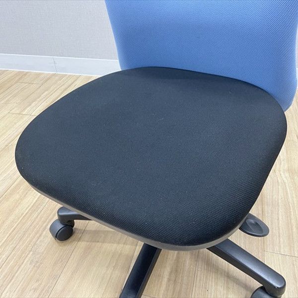 オフィスチェア