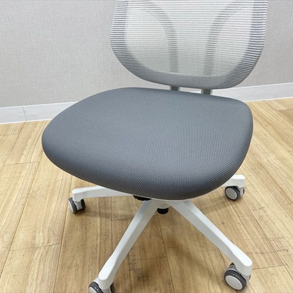 肘無 オフィスチェア