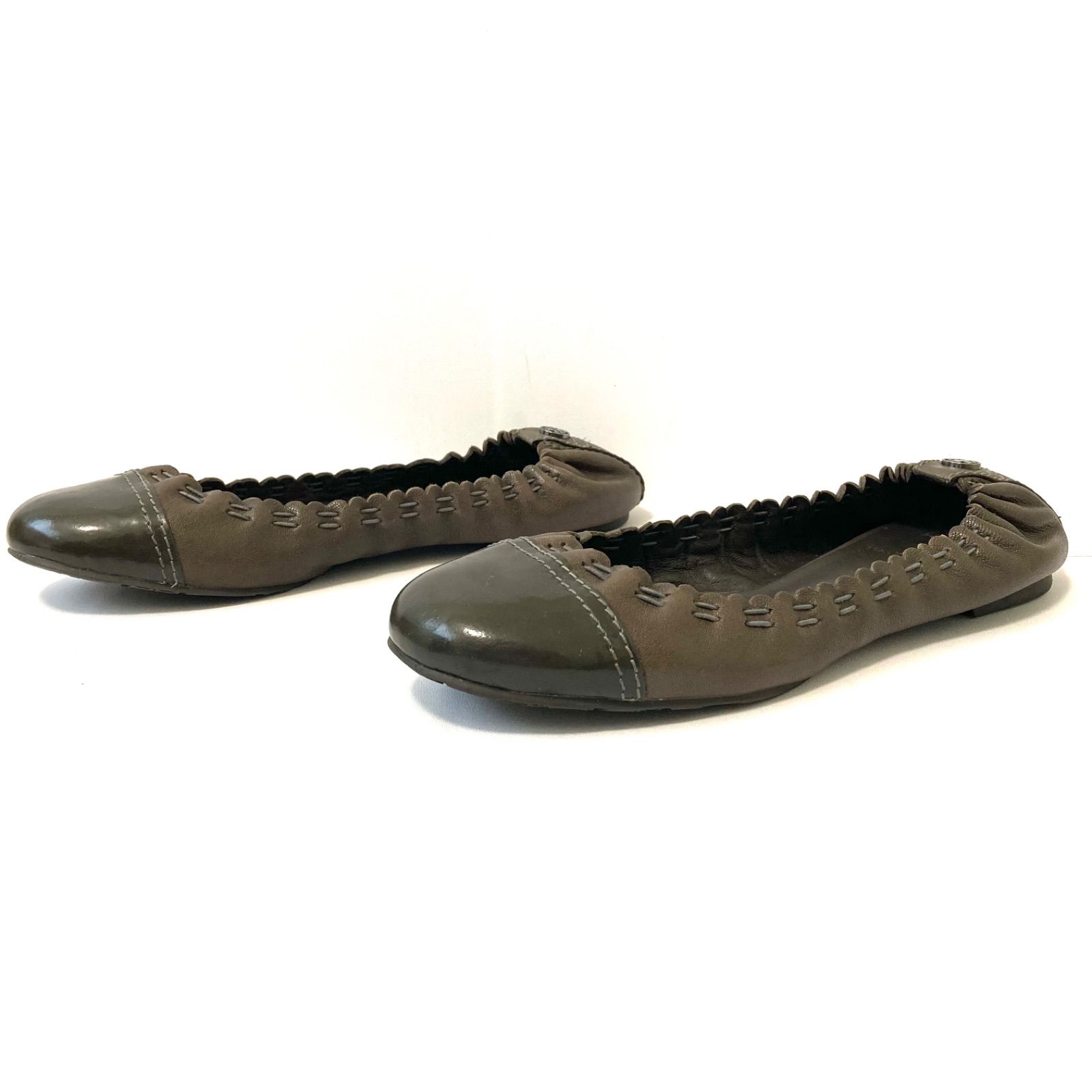 ぺたんこで歩きやすい！【TORY BURCH】トリーバーチ フラットシューズ