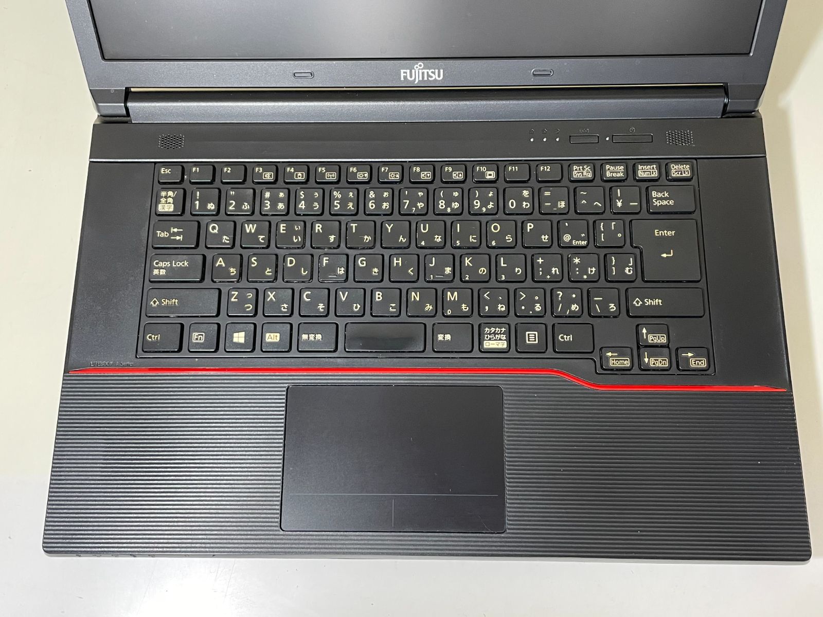 Fujitsu Lifebook Review Notebookcheck AH532 LifeBook Notebook