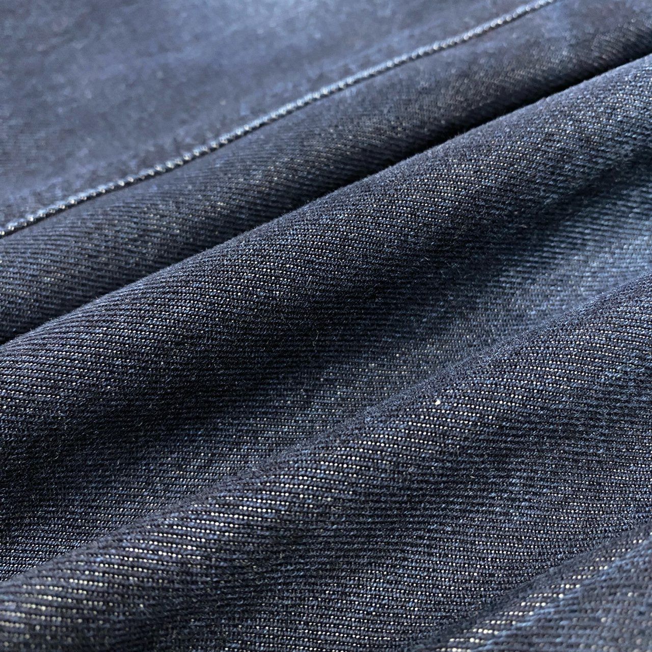 76a28 CHANEL シャネル P52309 2016 編み込みデザイン 裾ジップ付き  