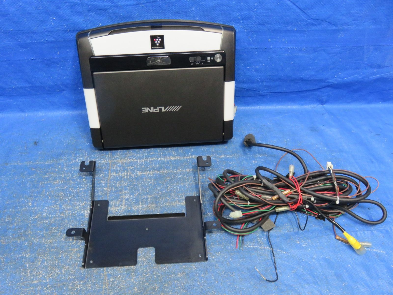 ALPINE PCX-R3500 10.2 フリップダウンモニター ALPINE 10.2インチ フリップダウンモニター PCX-R3500 Amazon