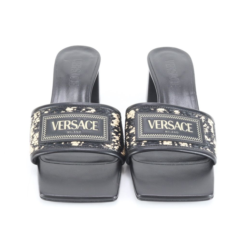 新品同様 ヴェルサーチ ロゴ レザー ミュール サンダル 37 ヒール 靴