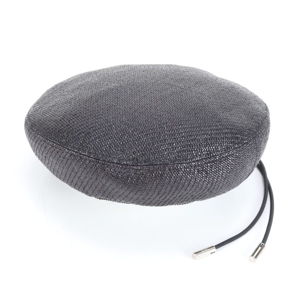 極美品✨ Christian Dior ベレー帽 パール付き ディオール 黒 極美品✨ Christian Dior ベレー帽 パール付き ディオール 黒 - メルカリ