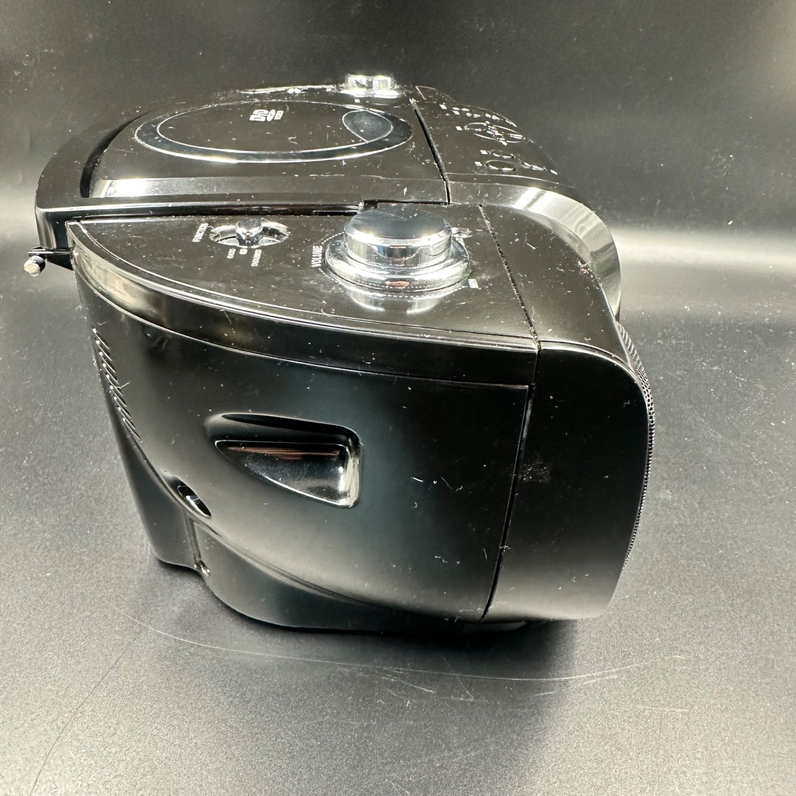HVFIDO　DVDポータブルコンポ　ST-70 SD／USB端子 REC機能搭載 HYFIDO 7インチ液晶付 オールインワンDVD
