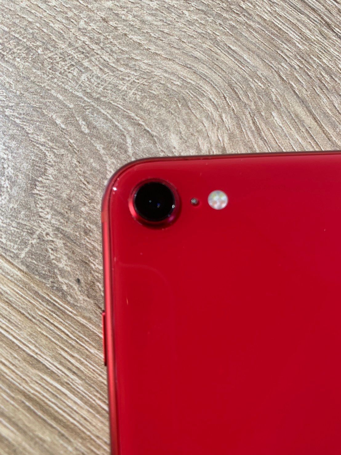 7770 iPhone SE 第二世代 レッド 64GB ジャンク品 - メルカリ