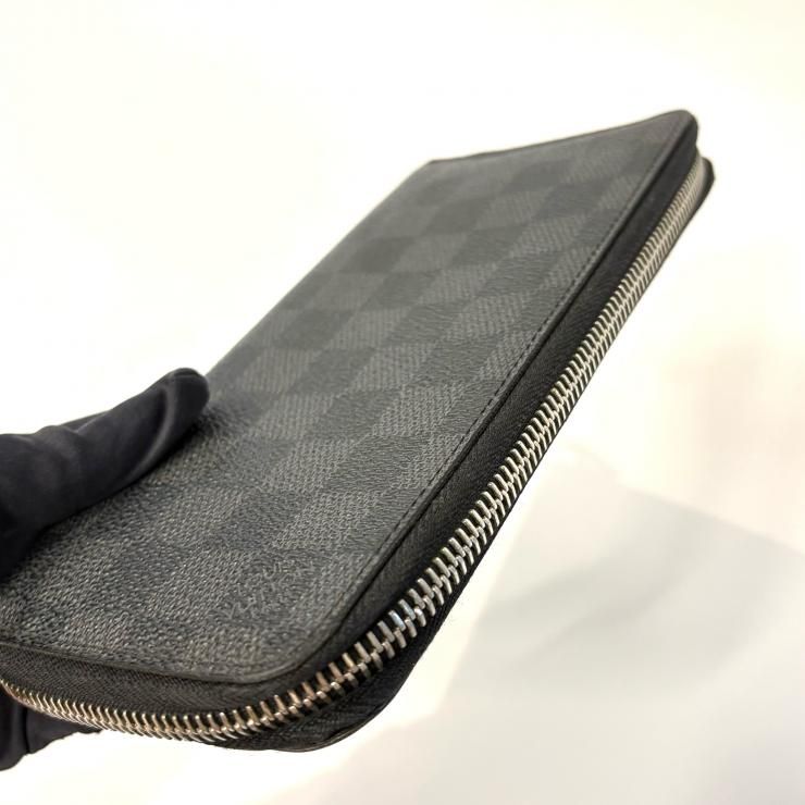 LOUIS VUITTON ルイ・ヴィトン ジッピー・ウォレット・ヴェルティカル