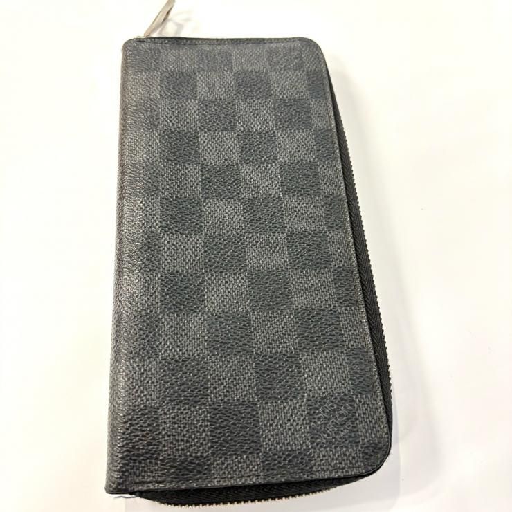LOUIS VUITTON ルイ・ヴィトン ジッピー・ウォレット・ヴェルティカル