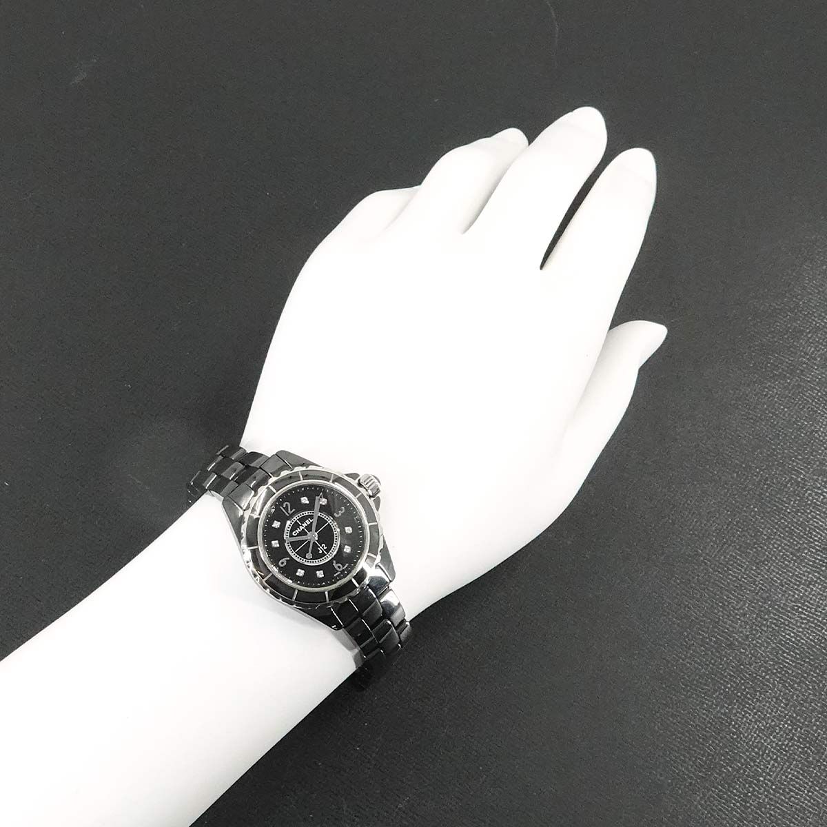 シャネル CHANEL J12 29mm H2569 レディース 腕時計 8P ダイヤ 