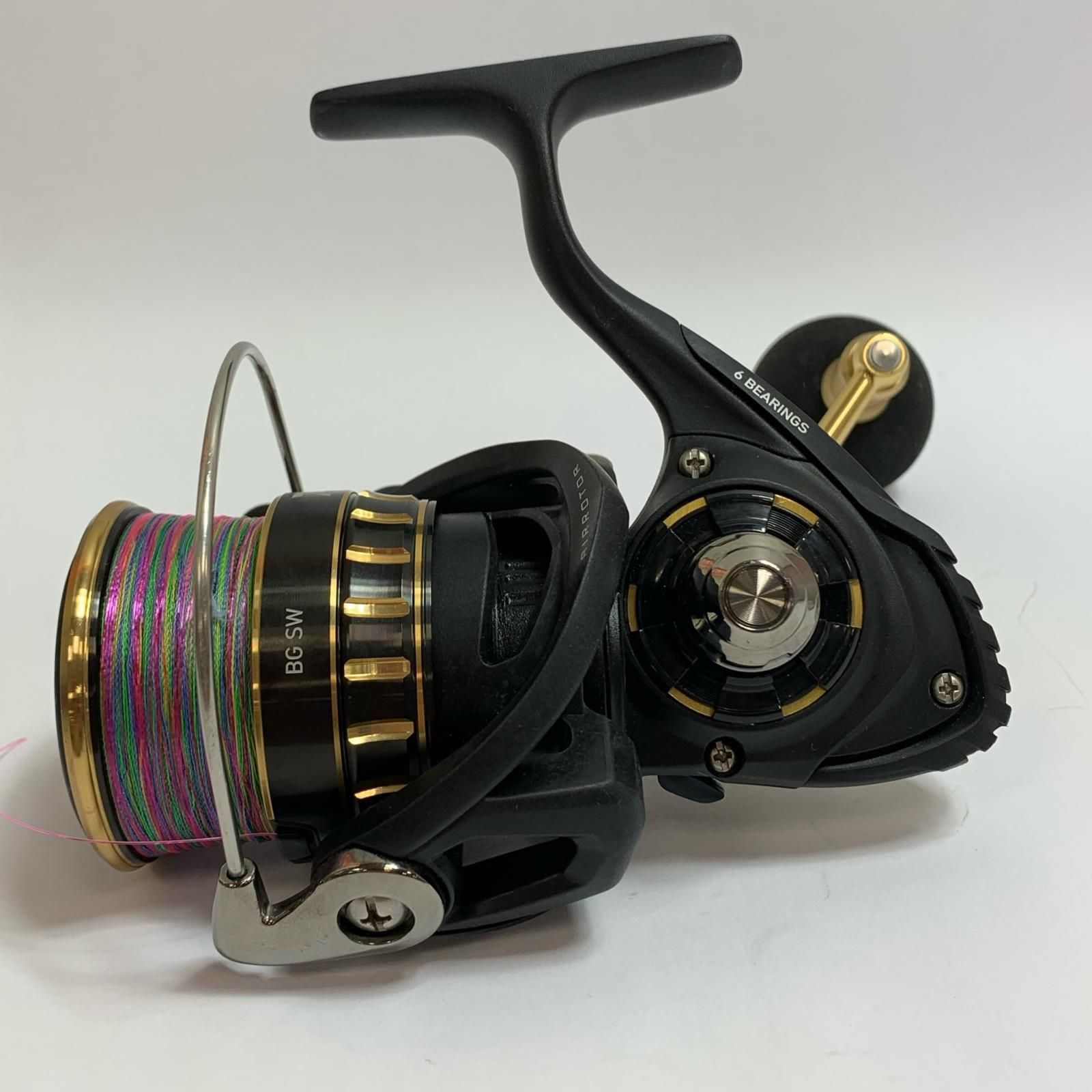 DAIWA ダイワ BG SW 4000 D CXH スピニングリール 本体のみ