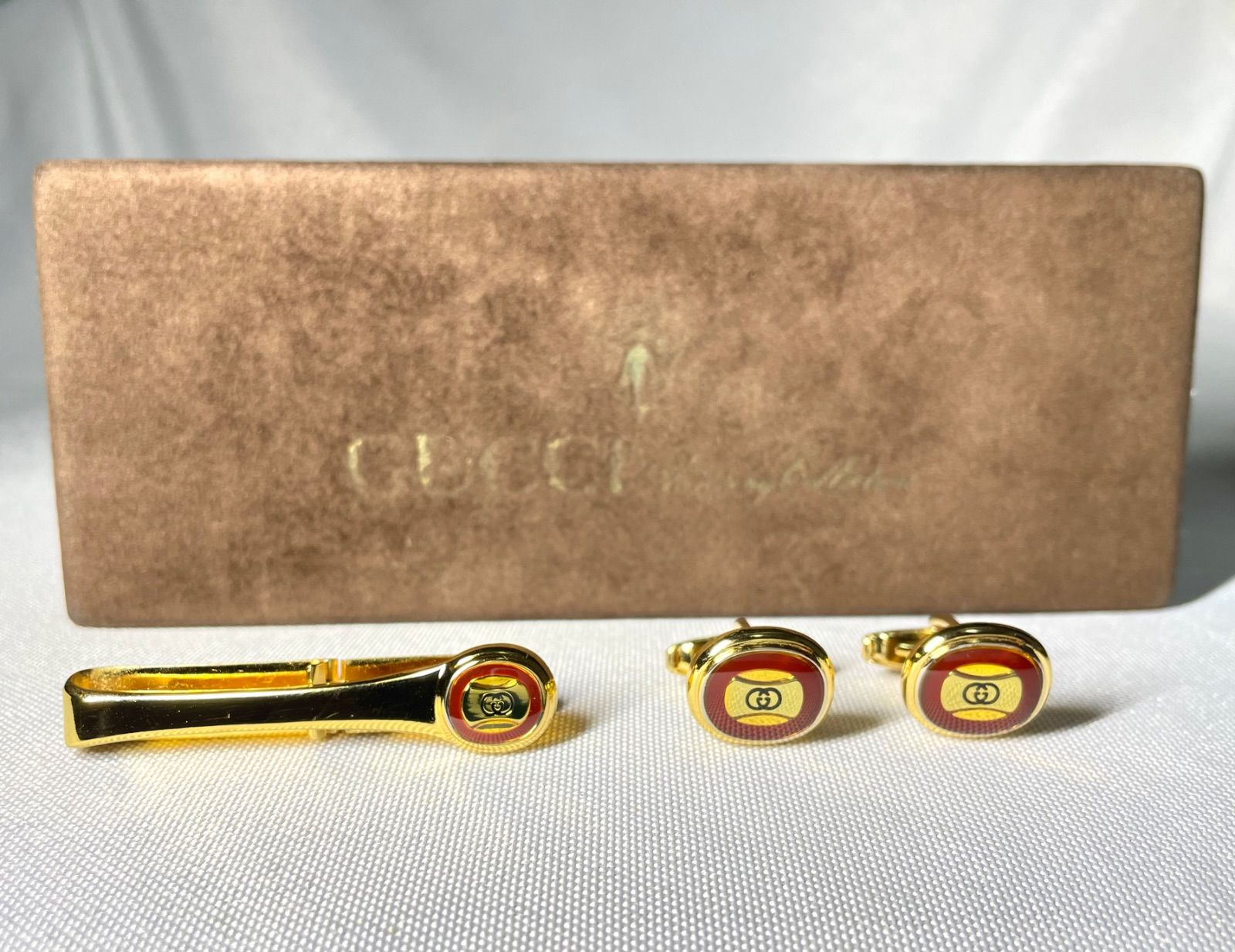 美品 GUCCI グッチ インターロッキングG GGロゴ レッド＆ゴールド