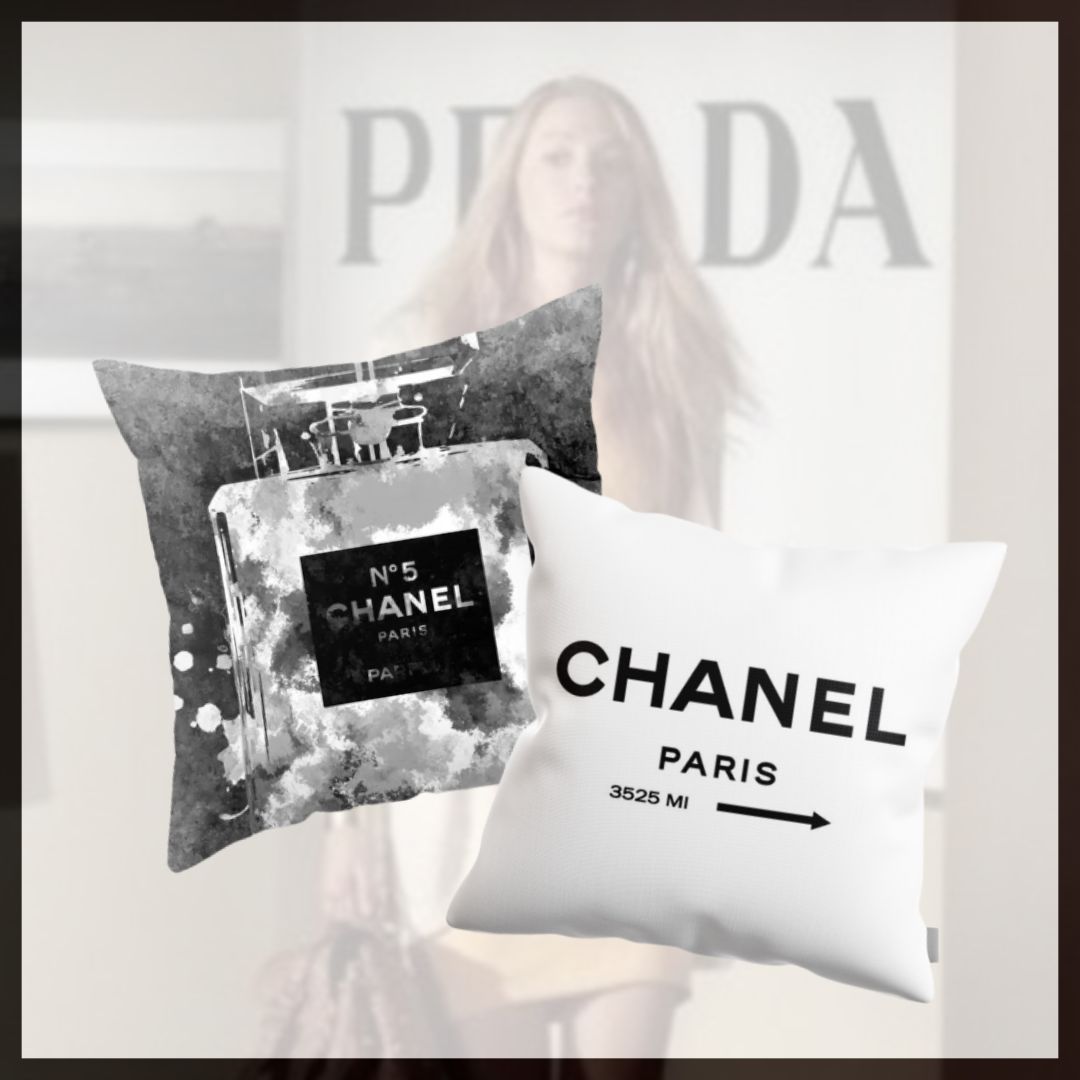 【美品】CHANEL　クッション モノクロ/C.H.A.N.E.L/クッション2点SET - メルカリ