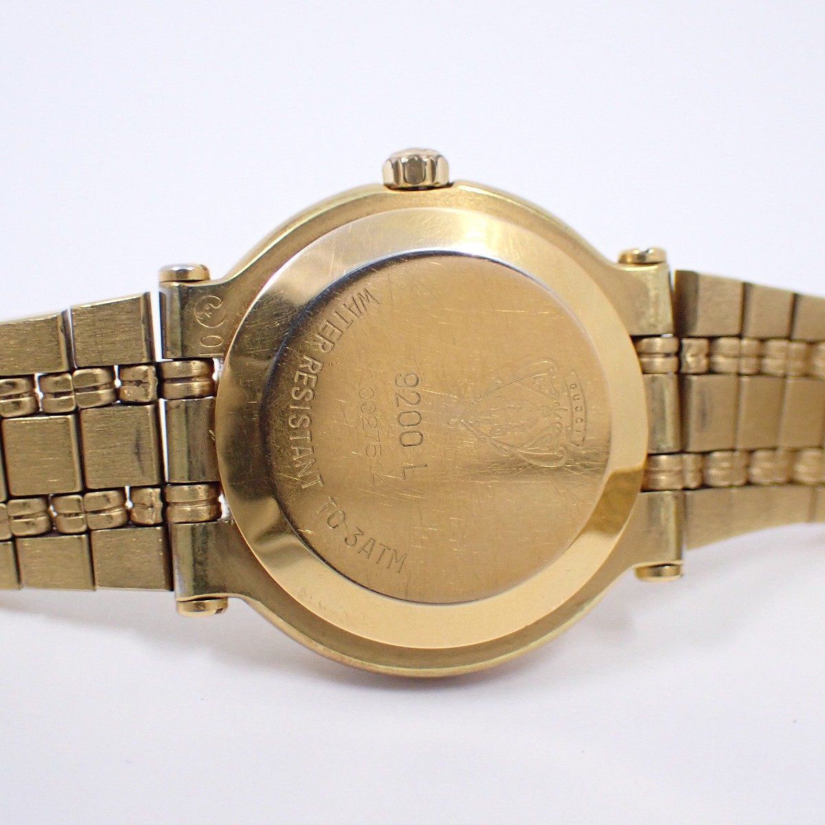 グッチ 9200L クォーツ レディース 腕時計 ゴールドGP 黒文字盤 純正