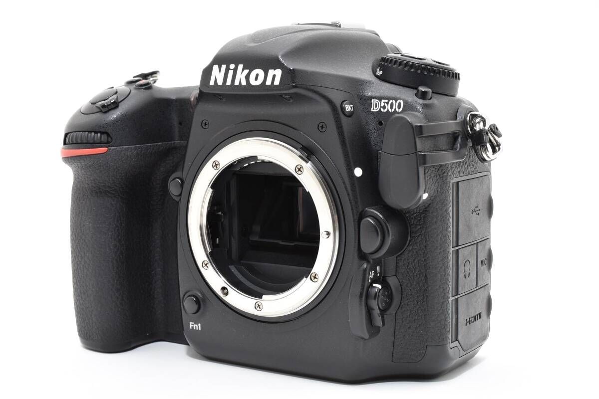 ☆極上品☆《ショット数31,284回 》Nikon ニコン D500 ボディ デジタル