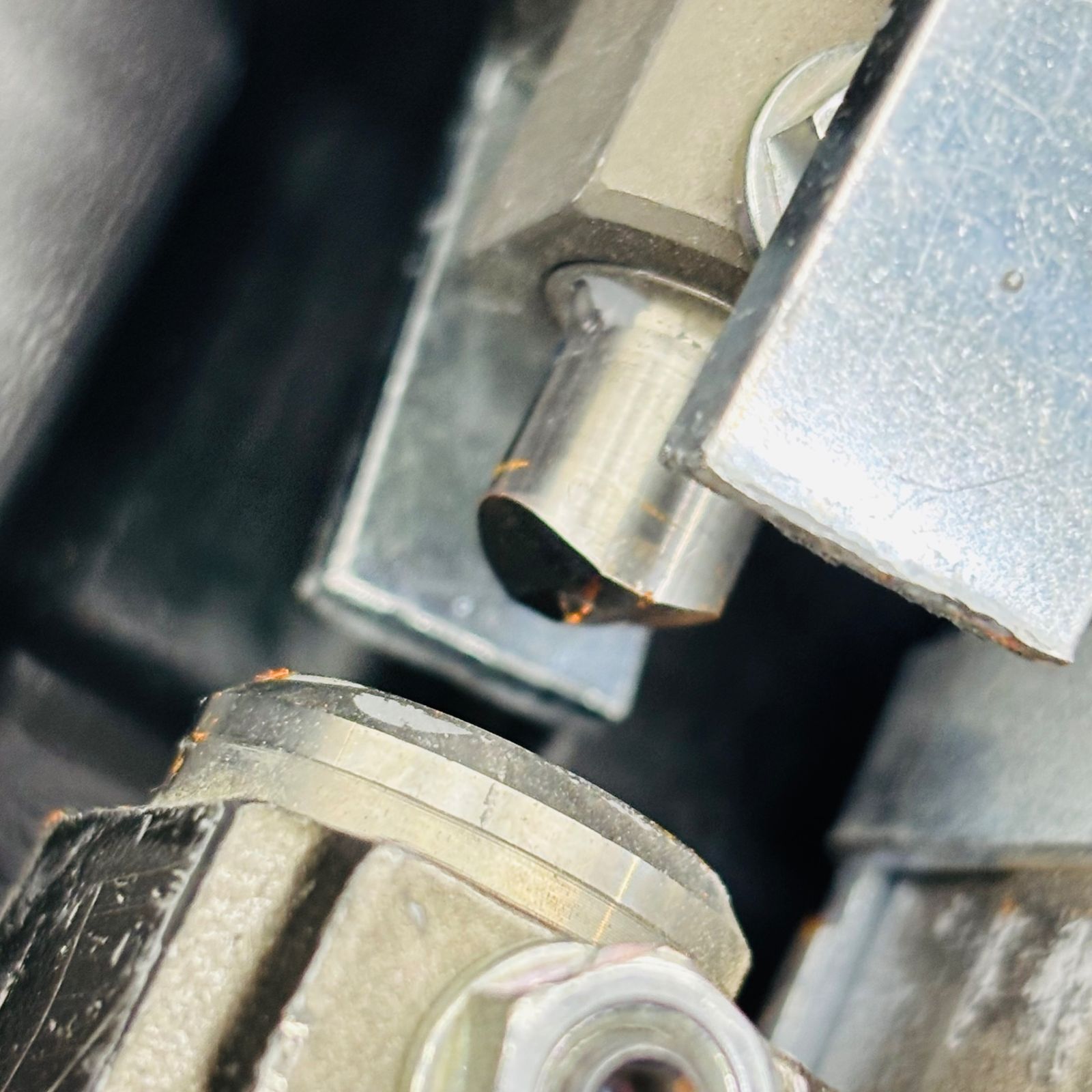 コードレスパンチャー ISK-MP