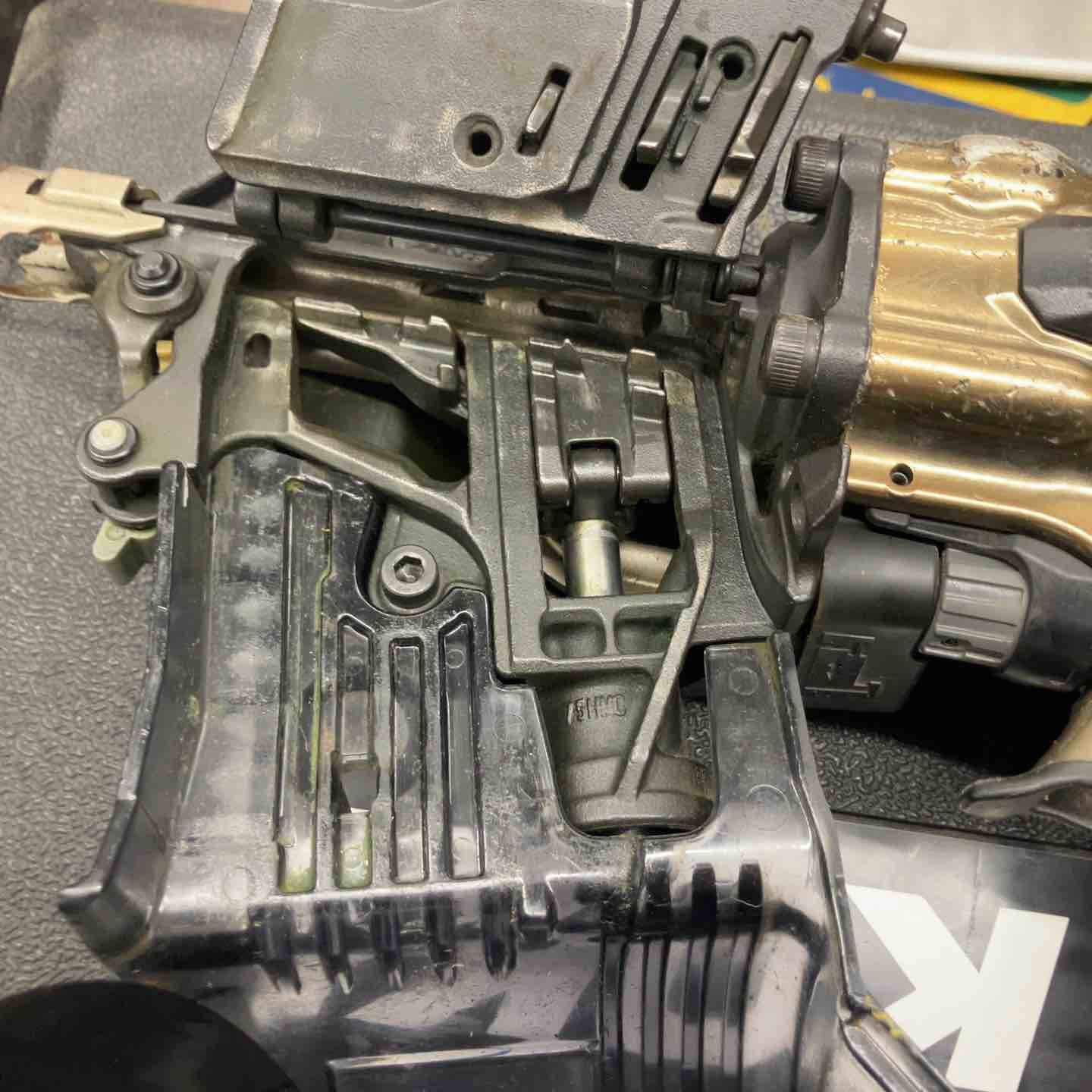  ハイコーキ HIKOKI 旧 日立工機 高圧エア釘打ち機 NV 75 HR 2 S 釘打機 エアーツール