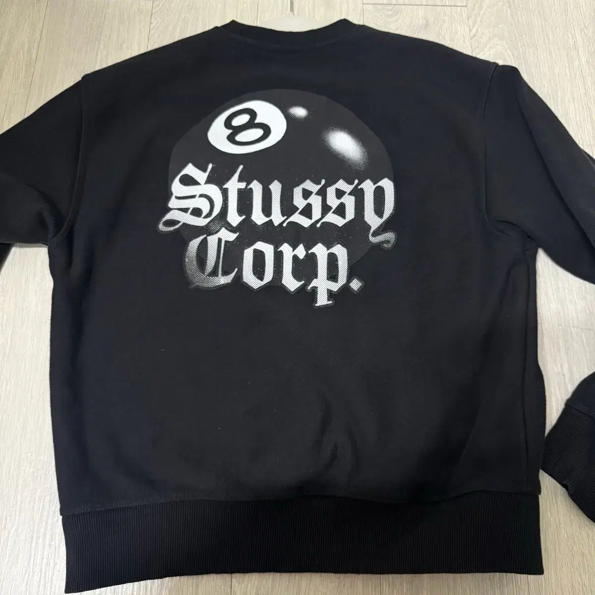 M) STUSSY 8ボール スウェット - メルカリ