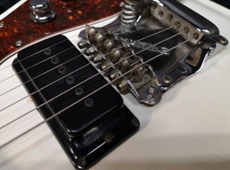 □価格応談!!□整備品□!!☆Morales モラレス ZES-300 White MOSRITE