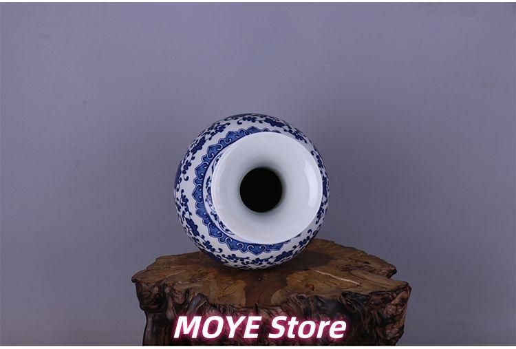 清乾隆青花纏枝蓮賞瓶 景徳鎮 陶磁器 装飾品 工芸品 美術品 zw0128