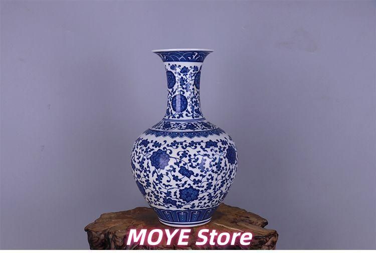 清乾隆青花纏枝花両耳賞瓶 花瓶 景徳鎮 陶磁器 装飾品 現代工芸品 美術品 置物 清乾隆青花纏枝蓮賞瓶 景徳鎮 陶磁器 装飾品 工芸品 美術品 zw0128