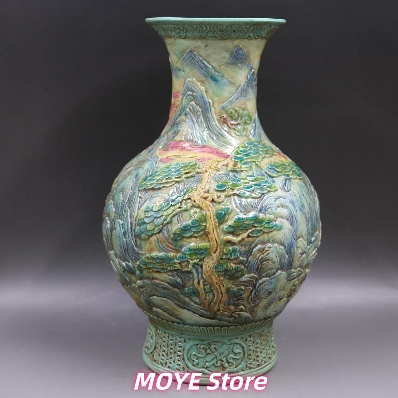 清乾隆粉彩浮彫刻山水魚尾瓶 景徳鎮 陶磁器 装飾品 工芸品美術品