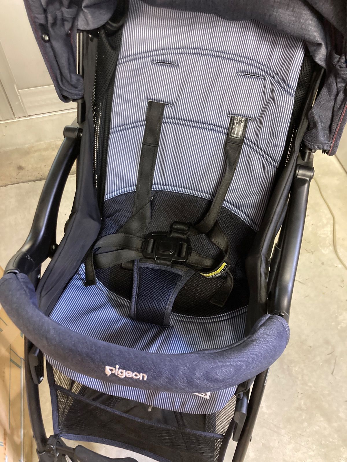 美品 ピジョン ビングル ベイシス デニム ベビーザらス限定 - メルカリ