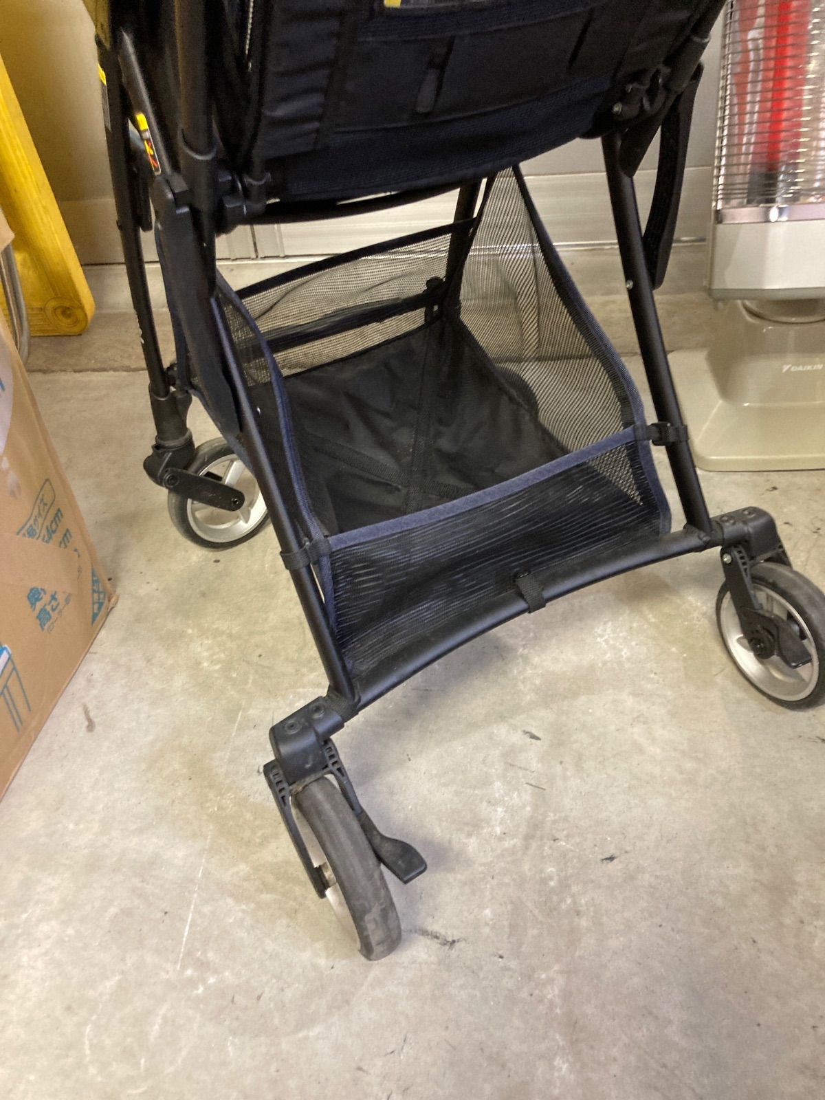  ピジョン ビングル ベイシス デニム ベビーザらス 公園向け ベビーカー バギー 外出 移動用品