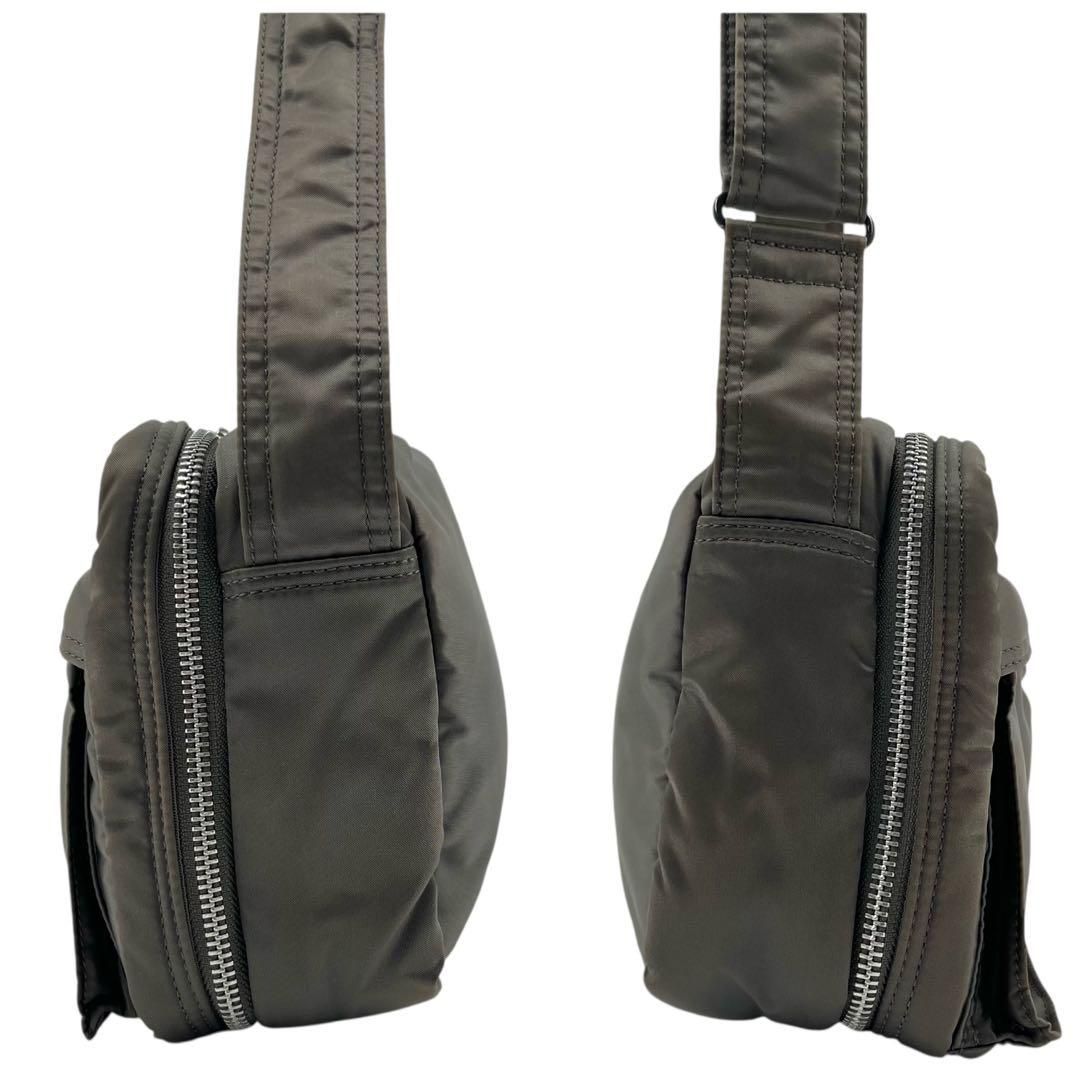極美品 ポーター タンカー 二層 ショルダーバッグ Sサイズ ブラック 肩がけ 極美品】 ポーター PORTER 吉田カバン TANKER SHOULDER BAG(S