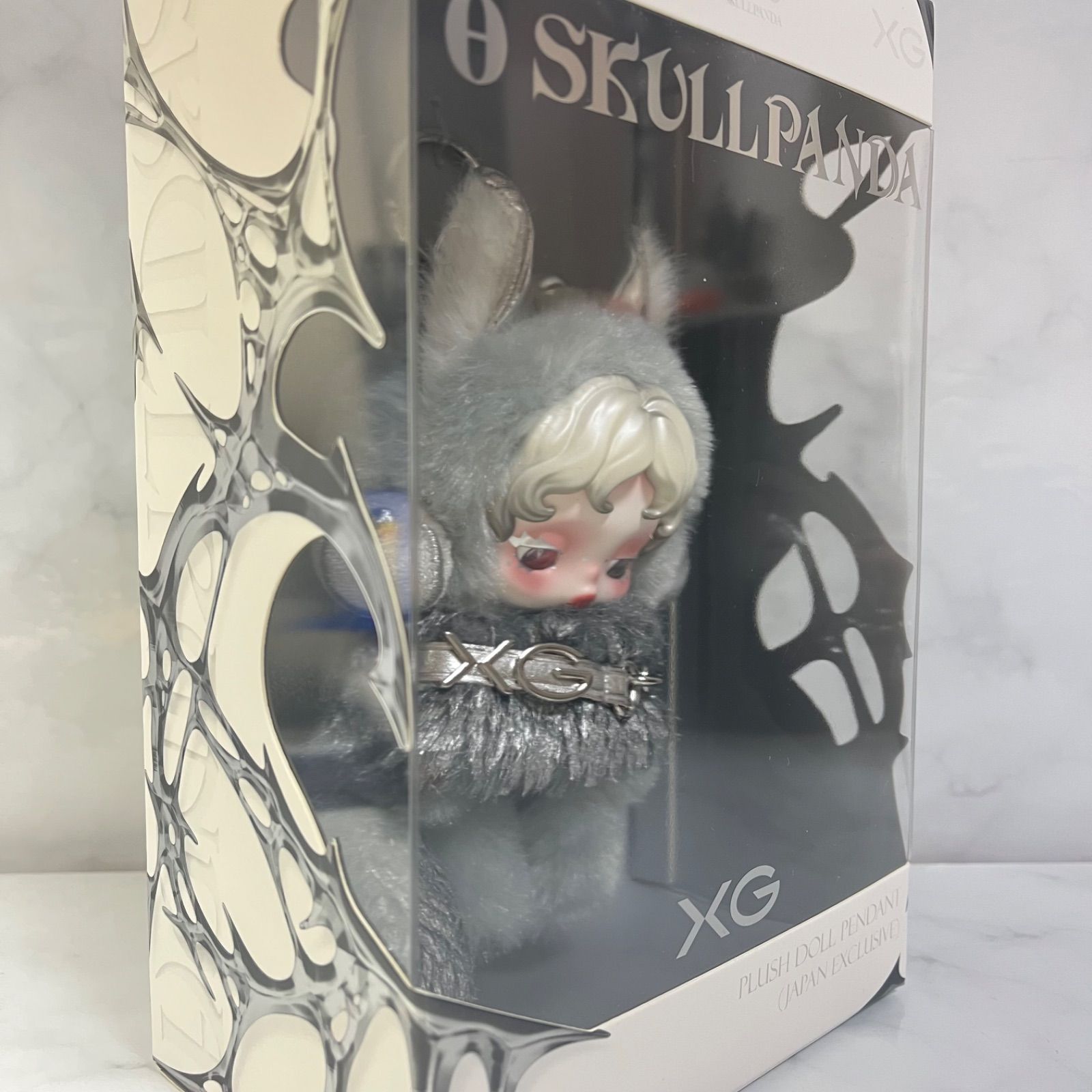 SKULLPANDA × XG ぬいぐるみペンダント（日本限定）スカルパンダ XG