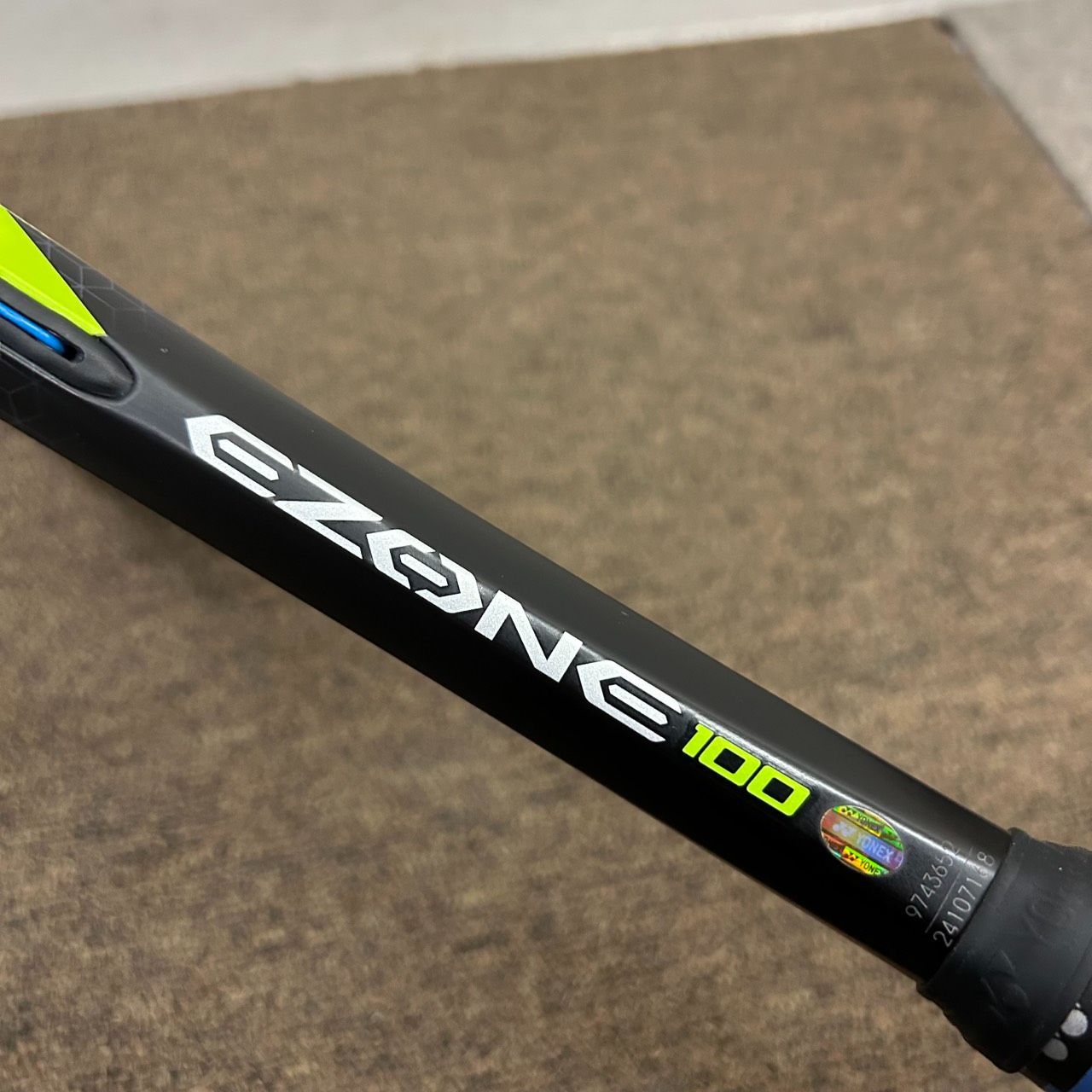 YONEX EZONE 100 ISOMETRIC HYPER-MG G2 ヨネックス イーゾーン テニス