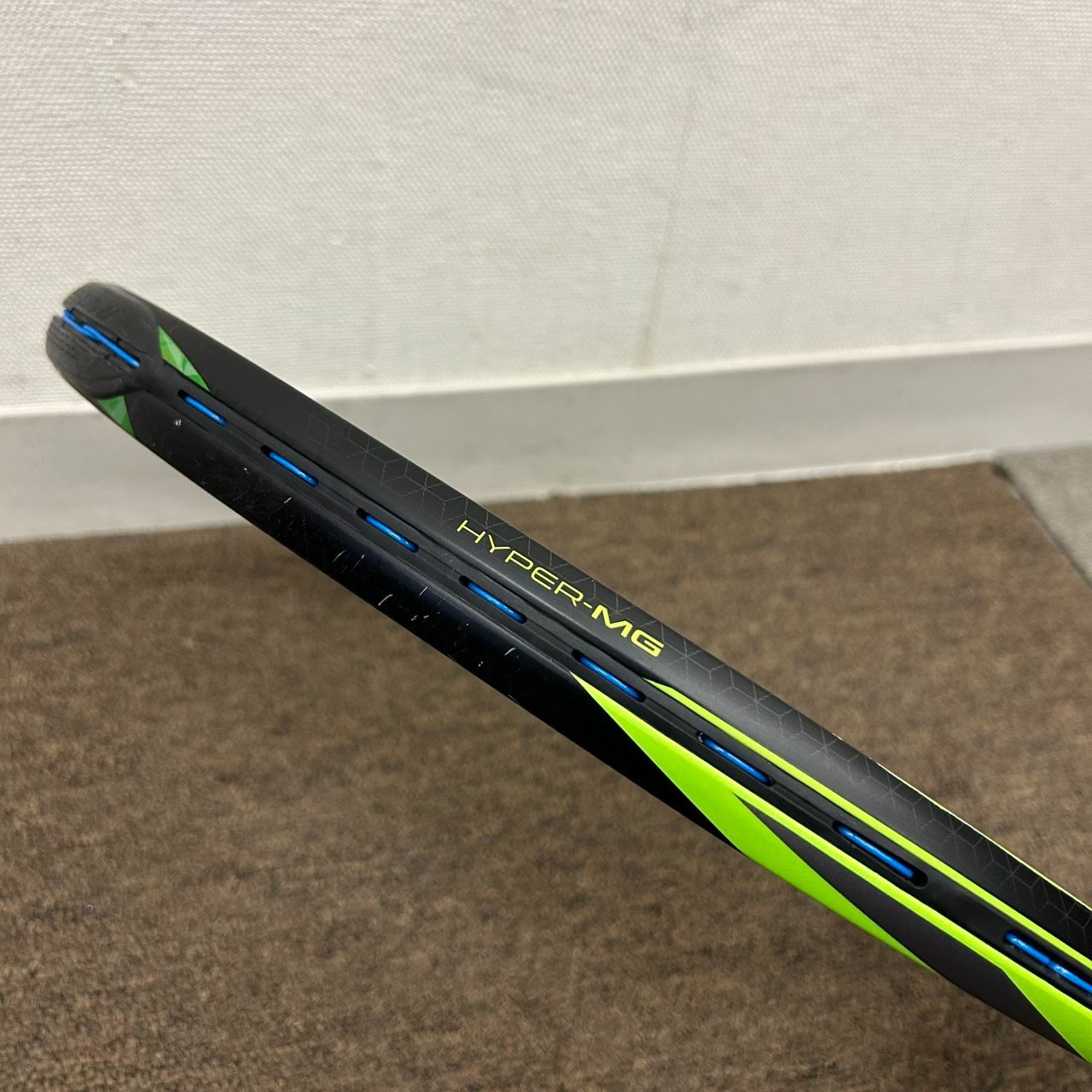 YONEX EZONE 100 ISOMETRIC HYPER-MG G3 ヨネックス イーゾーン テニス
