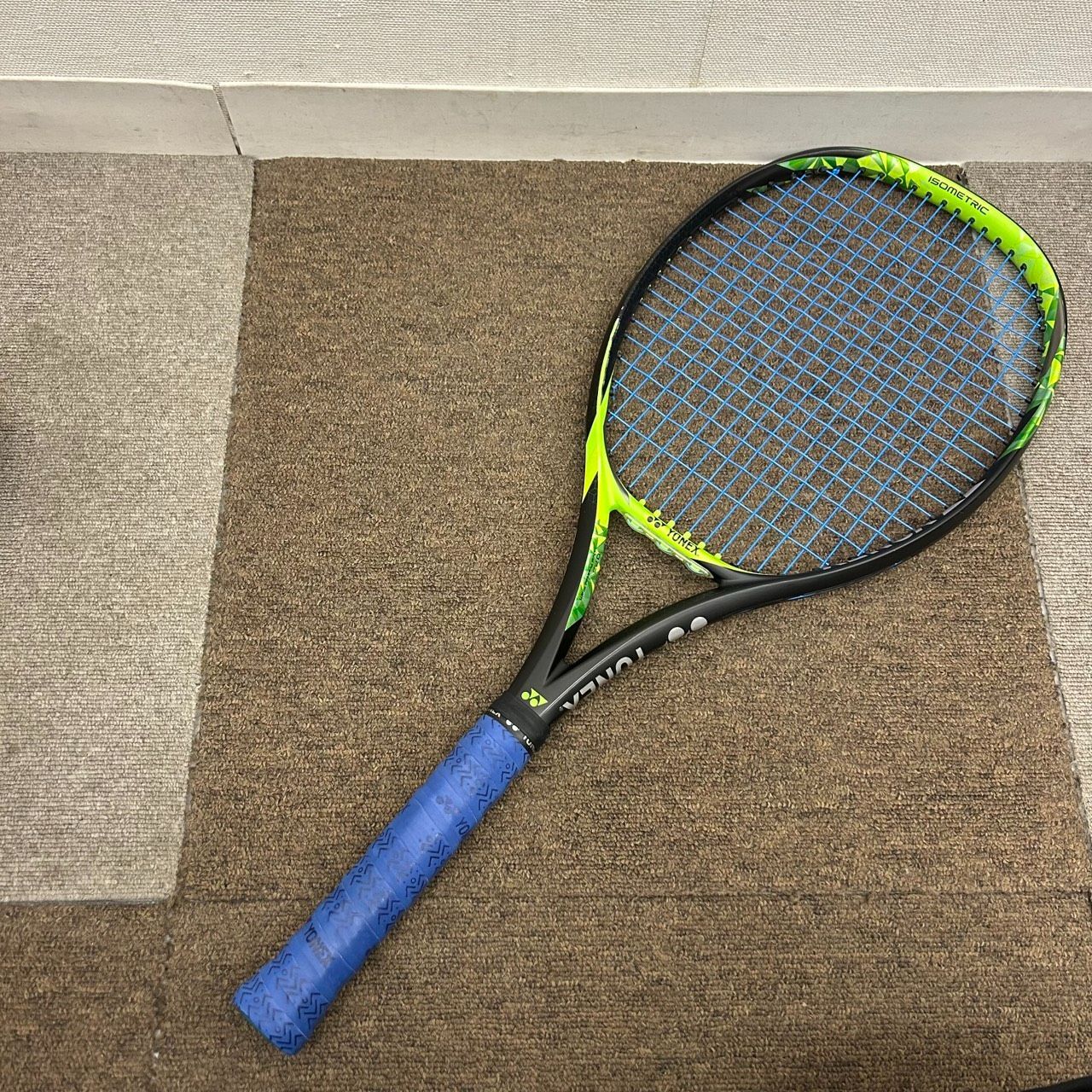 YONEX EZONE 100 ISOMETRIC HYPER-MG G2 ヨネックス イーゾーン テニス