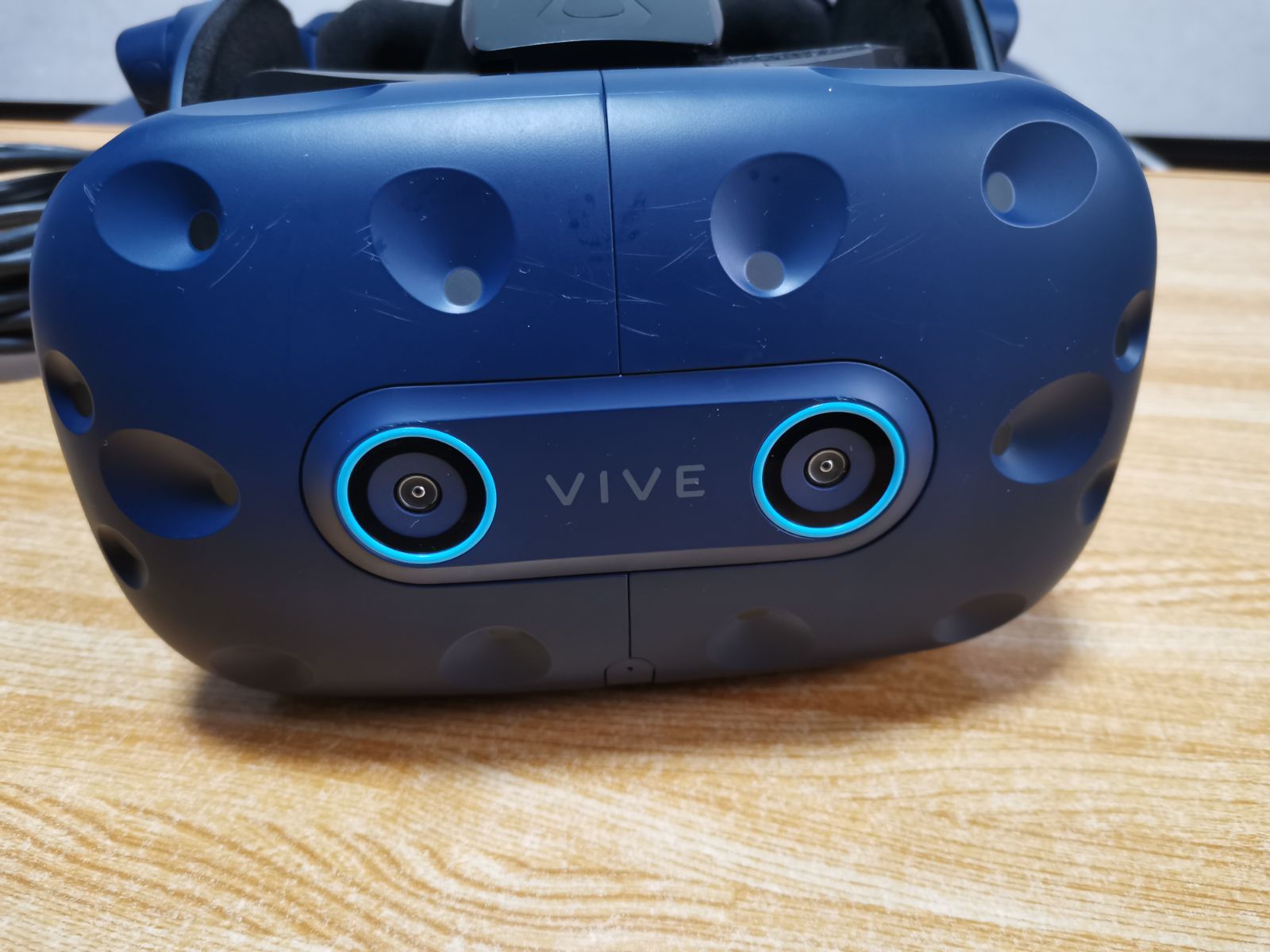 その他 HTC Vive Pro Eye HMD VIVE Pro Eye HMDの取り扱いを開始 | 株式会社アスク
