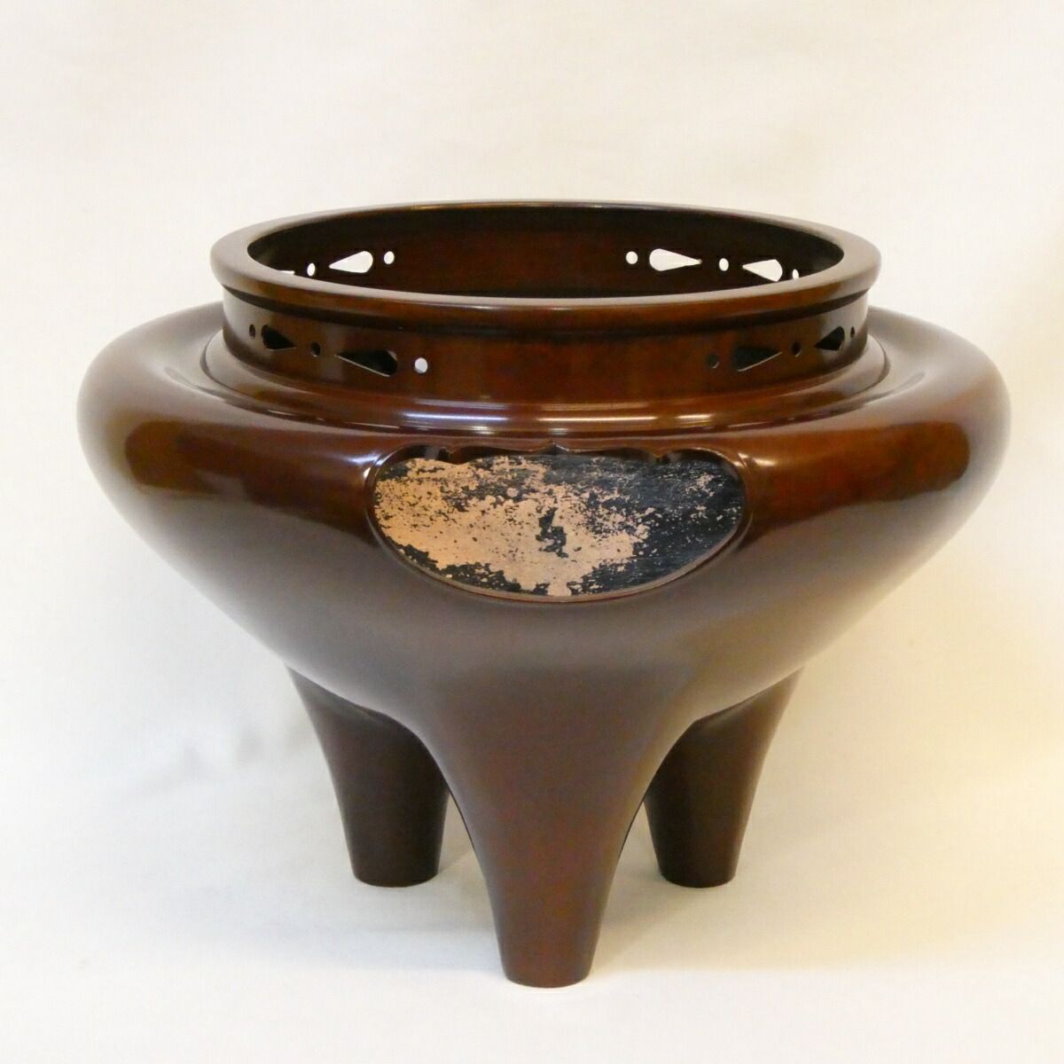 経年未使用品】釜師 畠春斎 鋳師 金森紹栄 合作 唐銅 切合 朝鮮風炉 真