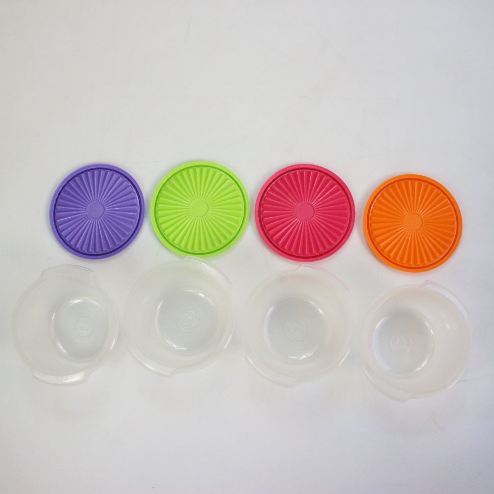 TM_022】Tupperware タッパーウェア Fiesta Bell Poppy Gift