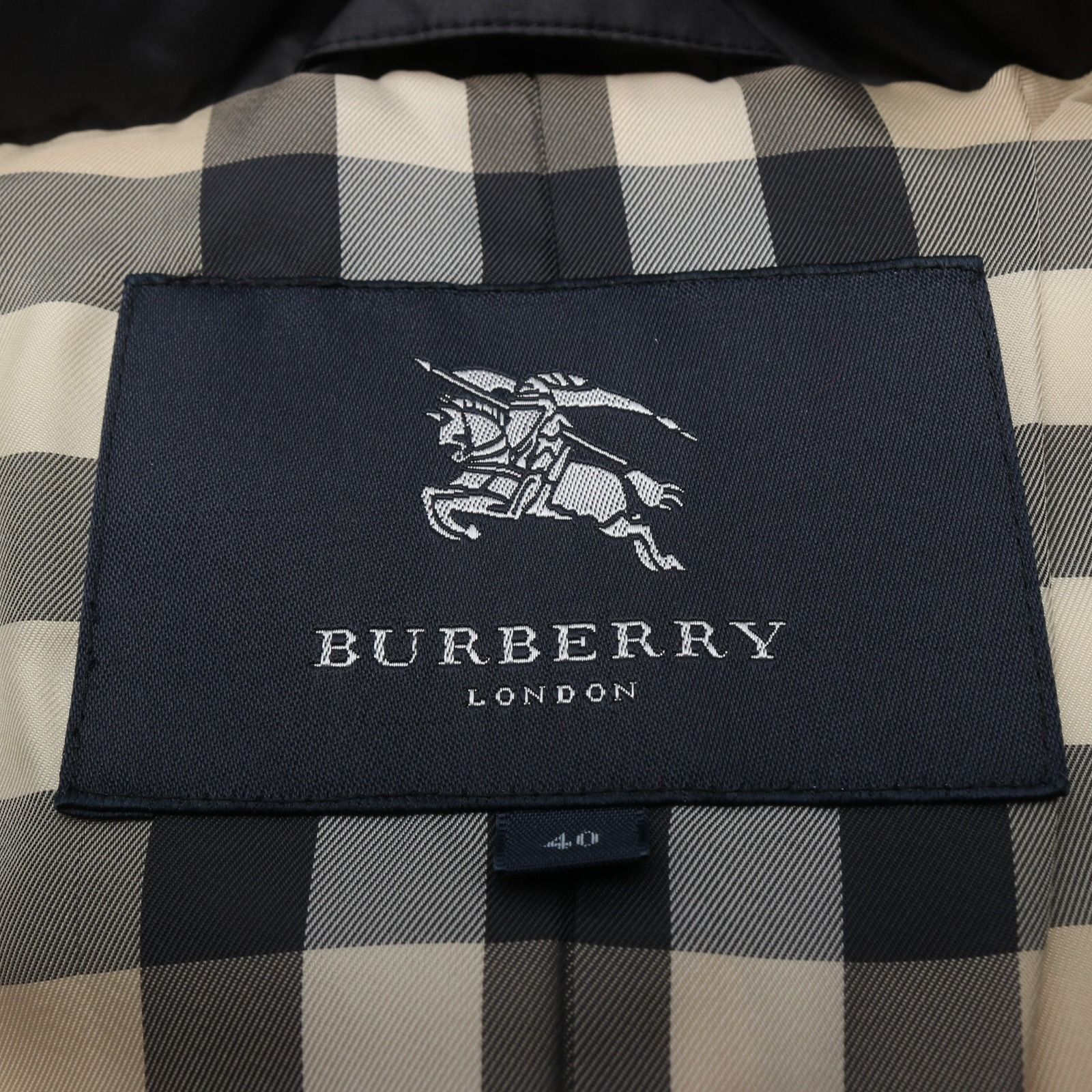 バーバリーロンドン BURBERRY LONDON ダウンジャケット ナイロン