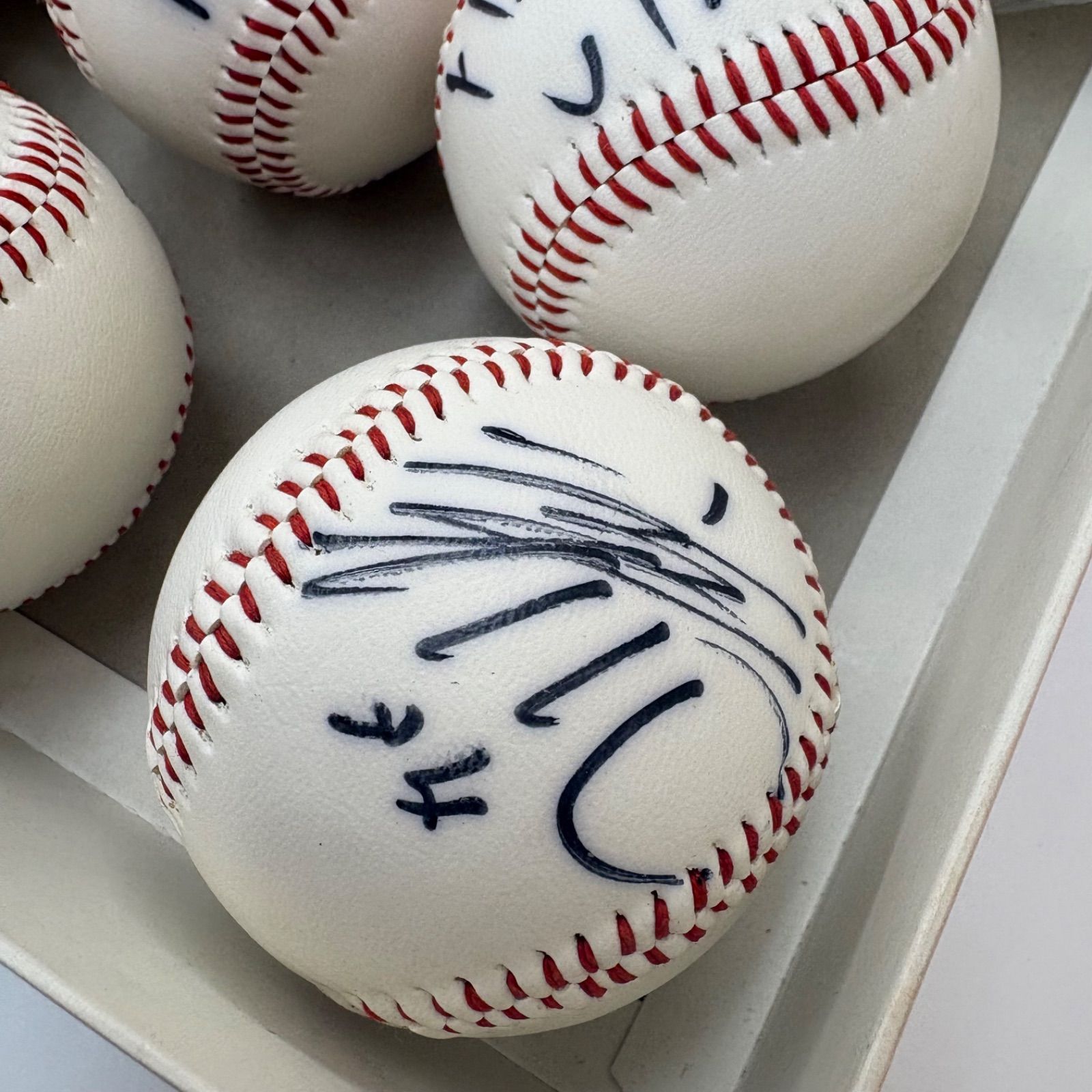 K4639☆中日ドラゴンズ 直筆あり サインボール12球 田尾 小松 谷沢