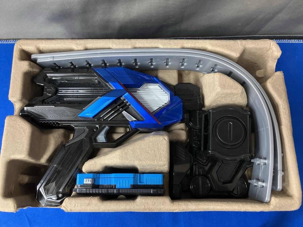  変身ベルト DX飛電ゼロワンドライバｰ-エイムズショットライザｰセット トイザラス 仮面ライダｰゼロワン 仮面ライダー キャラクター玩具